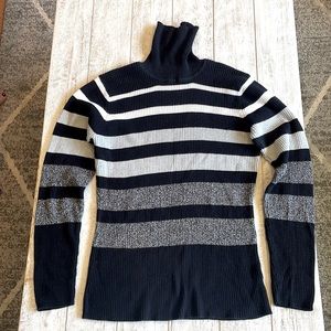 Black white and grey sweater